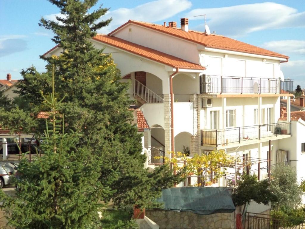 In With Sea View, Terrace, Air Conditioning, Wifi 633-2 Pula